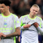Manchester City tropeça contra Everton; Arsenal fica perto do título inglês