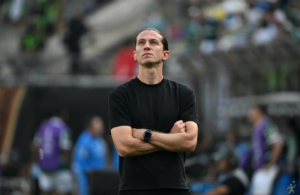 Filipe Luís é o novo técnico do Monaco e assina até 2028