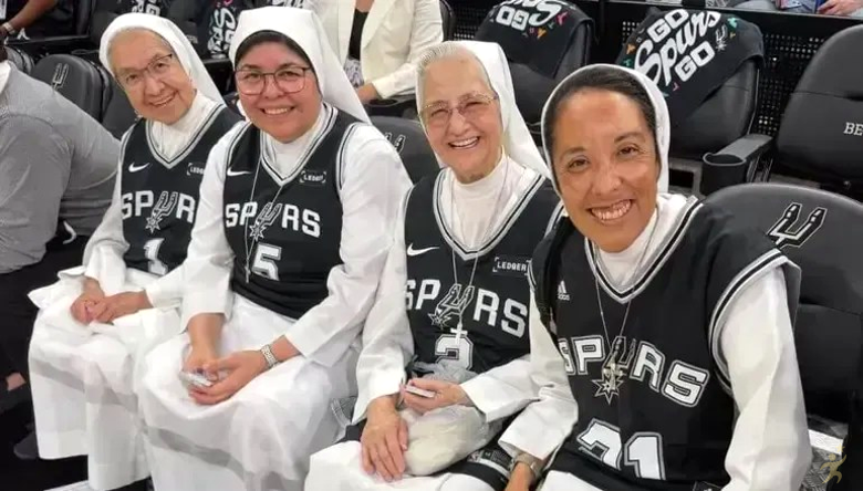Freiras torcedoras do Spurs viralizam em jogo da NBA