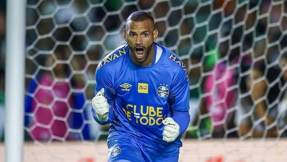 Weverton se torna 2º jogador mais velho do Brasil em Copas