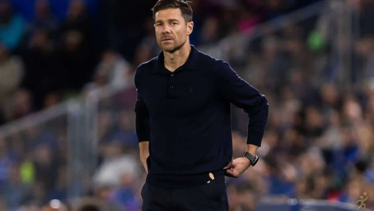 Chelsea confirma Xabi Alonso como novo treinador para 2026