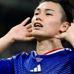 Ueda faz história e Japão goleia Tunísia na Copa 2026