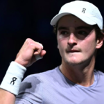 João Fonseca iguala feitos de Nadal, Federer e Djokovic em Roland Garros