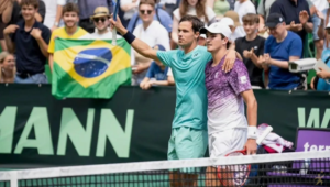 João Fonseca é vice-campeão de duplas no ATP 500 de Halle