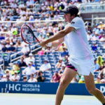 João Fonseca brilha em exibição do US Open com jovens talentos
