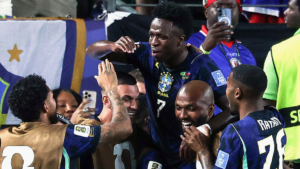 Brasil vence Haiti por 3 a 0 com show de Vinícius Jr.
