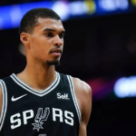 Wembanyama une esporte e marketing viral com freiras dos Spurs