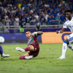 Millán se destaca na defesa e ganha chance no Fluminense