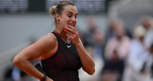 Sabalenka desaba após derrota em Roland Garros: 'buraco escuro'