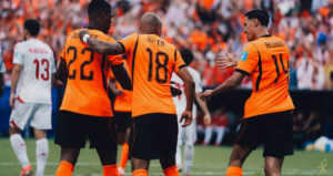 Holanda vence Tunísia por 3 a 1 e avança em primeiro no Grupo F