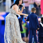 Katy Perry se apresenta com Tius na abertura da Copa do Mundo 2026