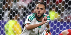 Argélia vira sobre Jordânia com dois gols de escanteio