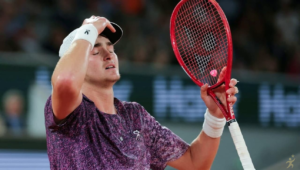 João Fonseca: recorde negativo na grama antes de Wimbledon