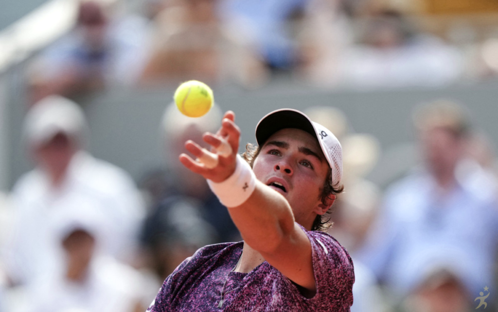 João Fonseca supera Cerúndolo e lidera ranking sul-americano na ATP