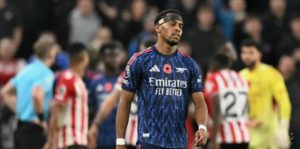 Holanda corta Timber do Arsenal e convoca substituto para Copa