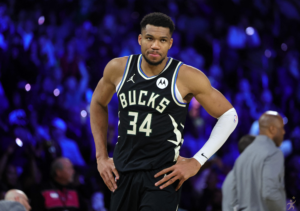 Giannis Antetokounmpo trocado para o Miami Heat em grande negócio