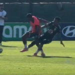 Endrick sofre entrada dura de Casemiro em treino da seleção
