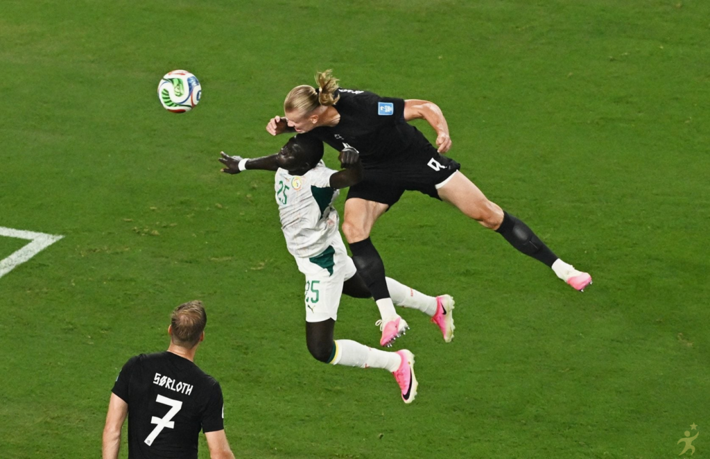 Noruega vence Senegal por 3 a 2 e avança na Copa 2026