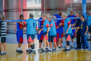 Copa Guarapari de Vôlei Sênior reúne 450 atletas até amanhã