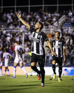 Ceará vence Avaí no PV e se aproxima do G6 da Série B