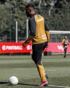 São Paulo terá elenco quase completo na volta do Brasileirão