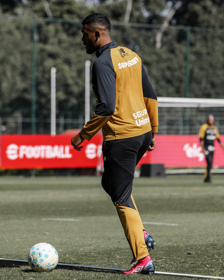 São Paulo terá elenco quase completo na volta do Brasileirão