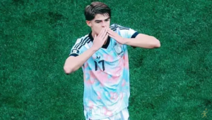 Charles De Ketelaere brilha na goleada da Bélgica sobre os EUA na Copa