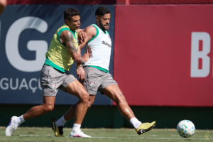 Fluminense aproveita semana livre e reforça time para Grêmio