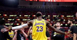 Futuro de LeBron James impacta calendário e transmissão da NBA