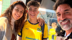 Filipe Ferraz se emociona com filho na seleção brasileira de vôlei