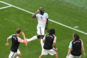 Bélgica provoca Estados Unidos após goleada e polêmica de Balogun