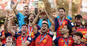 Espanha Domina Futebol Mundial com Títulos Inéditos