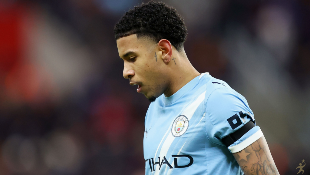 Savinho pressiona City por transferência de £60 mi ao Tottenham