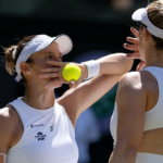 Stefani e Dabrowski perdem final de Wimbledon nas duplas