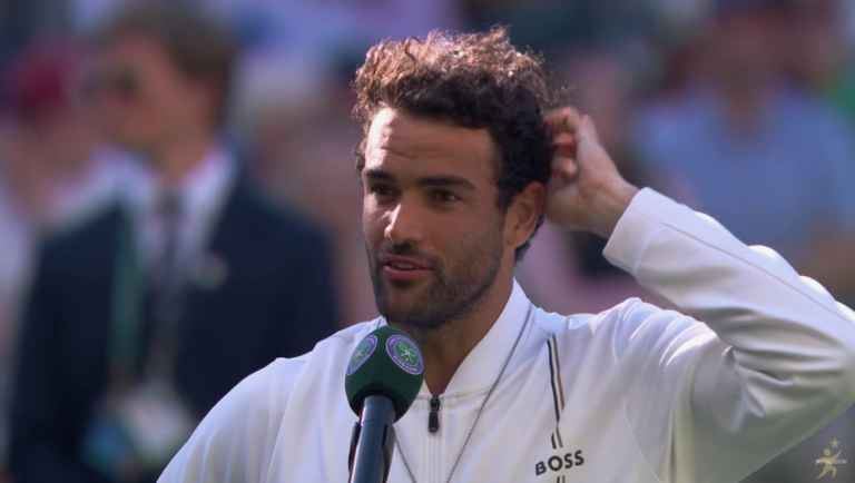 Berrettini sai de cabeça erguida após batalha de cinco sets em Wimbledon