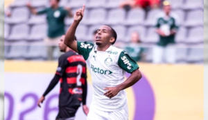 Palmeiras acerta empréstimo de atacante Sorriso ao Al-Fateh