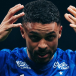 Cruzeiro: Wanderson marca e decide após semanas difíceis