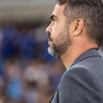 Cruzeiro Enfrenta Quatro Jogos em Dez Dias Decisivos