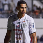 Alex Bruno não poderá disputar a Copa do Brasil pelo Vitória