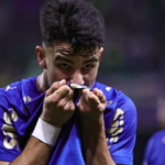 Palmeiras atropela Santos e encaminha vaga na semi
