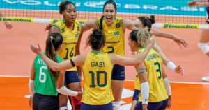Brasil vence Chile e se aproxima de vaga olímpica no vôlei