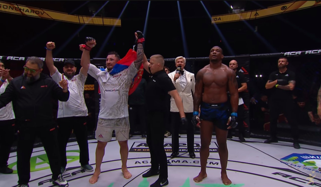 Jailton Malhadinho sofre derrota em estreia após sair do UFC