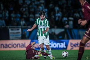 Juventude empata com Londrina e mantém liderança da Série B