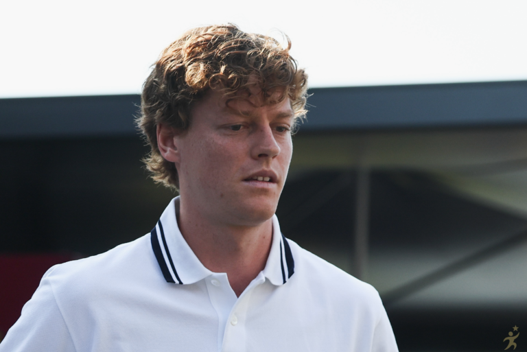 Sinner desiste do ATP 500 de Pequim e Zverev ganha espaço