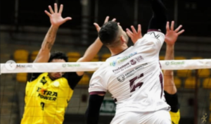 JF Vôlei estreia com derrota no Mineiro após 5 sets