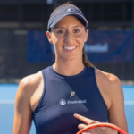 Luisa Stefani alcança o topo do ranking mundial de duplas