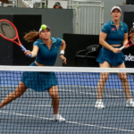 Luisa Stefani avança com vitória no WTA 1000 de Pequim