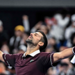 Djokovic vence Zverev e quebra recorde de Rafael Nadal