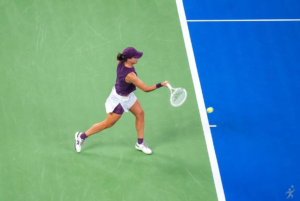 Iga Swiatek alcança marca histórica no WTA 1000 de Wuhan