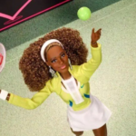 Serena Williams ganha nova Barbie inspirada em 2005